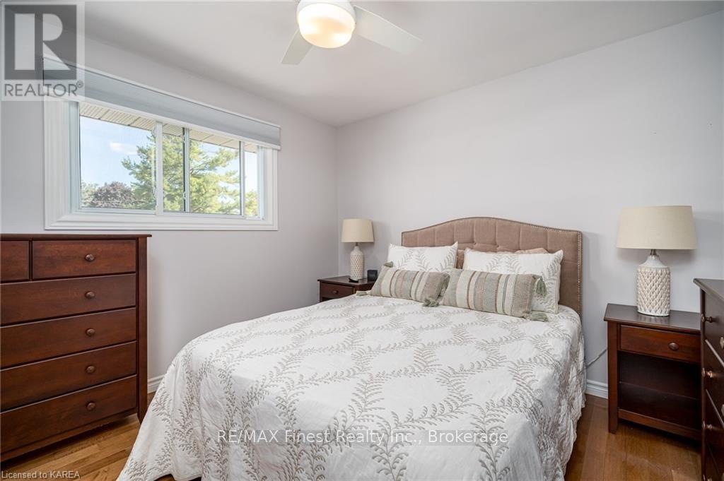 981 Hudson Drive, Kingston (South Of Taylor-Kidd Blvd), Ontario  K7M 5K5 - Photo 13 - X9514576