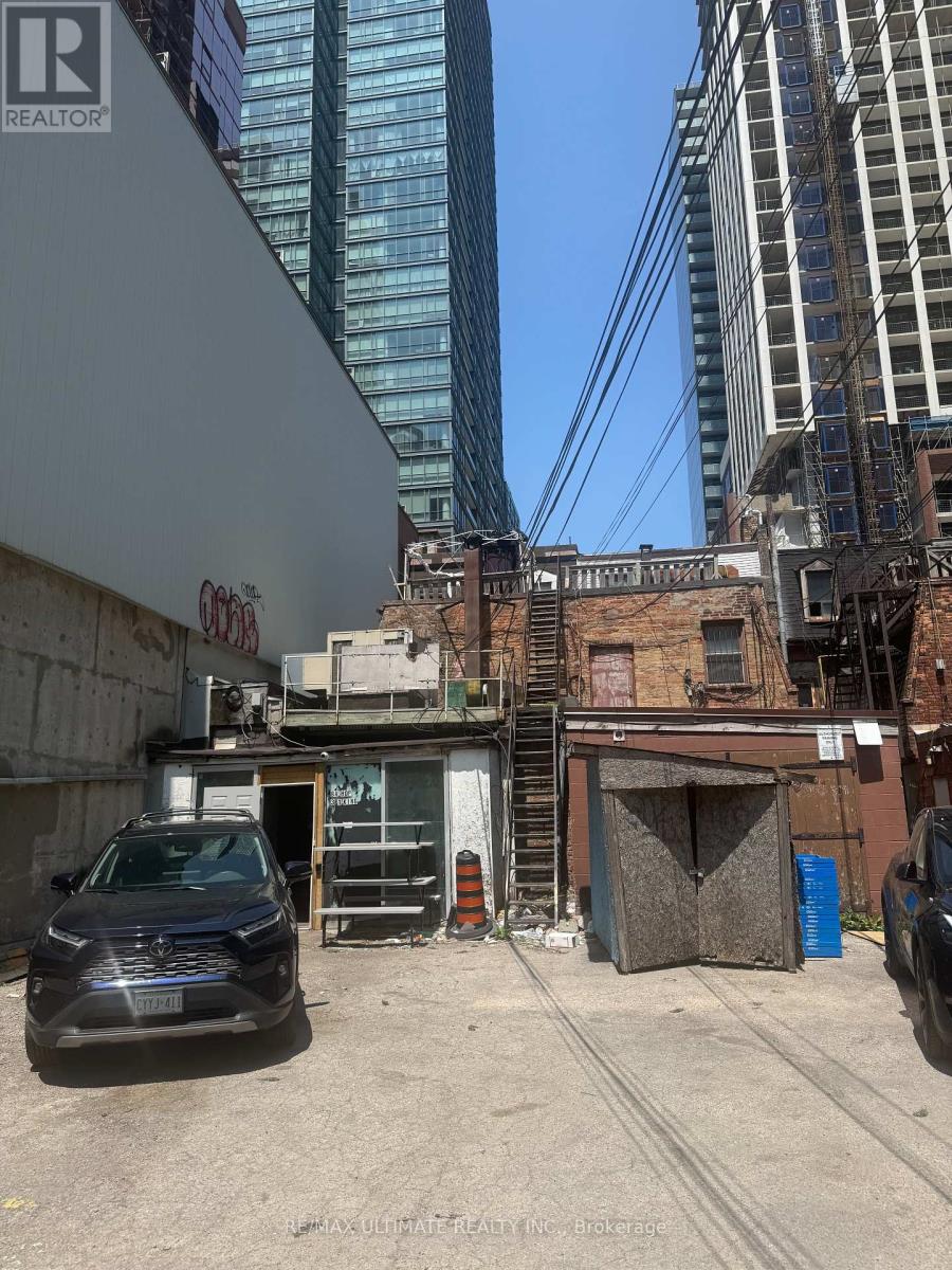 391 King Street W, Toronto (Waterfront Communities), Ontario  M5V 1K1 - Photo 6 - C12193942