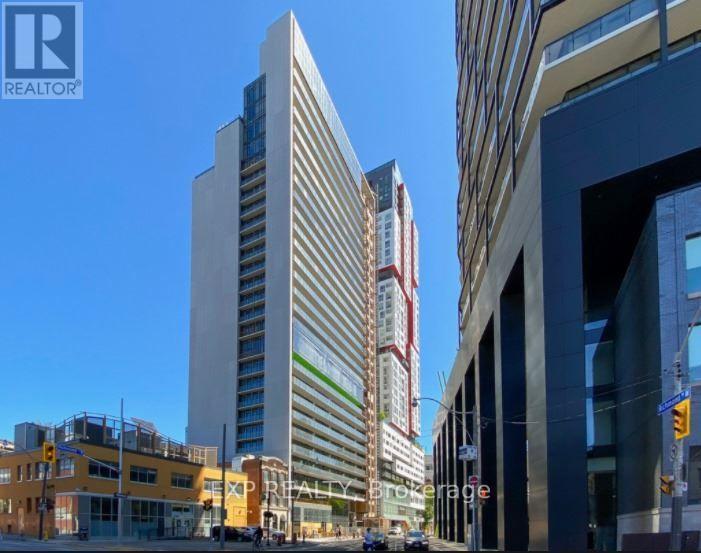 606 - 330 Richmond Street W, Toronto, Ontario  M5V 1X2 - Photo 1 - C12193955