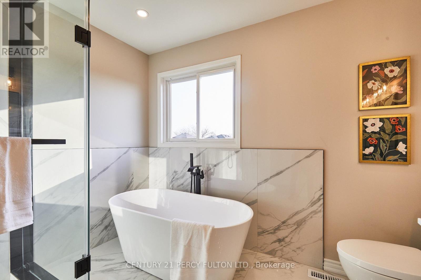 27 Forest Grove Drive, Whitby, Ontario  L1R 2A7 - Photo 34 - E12193965