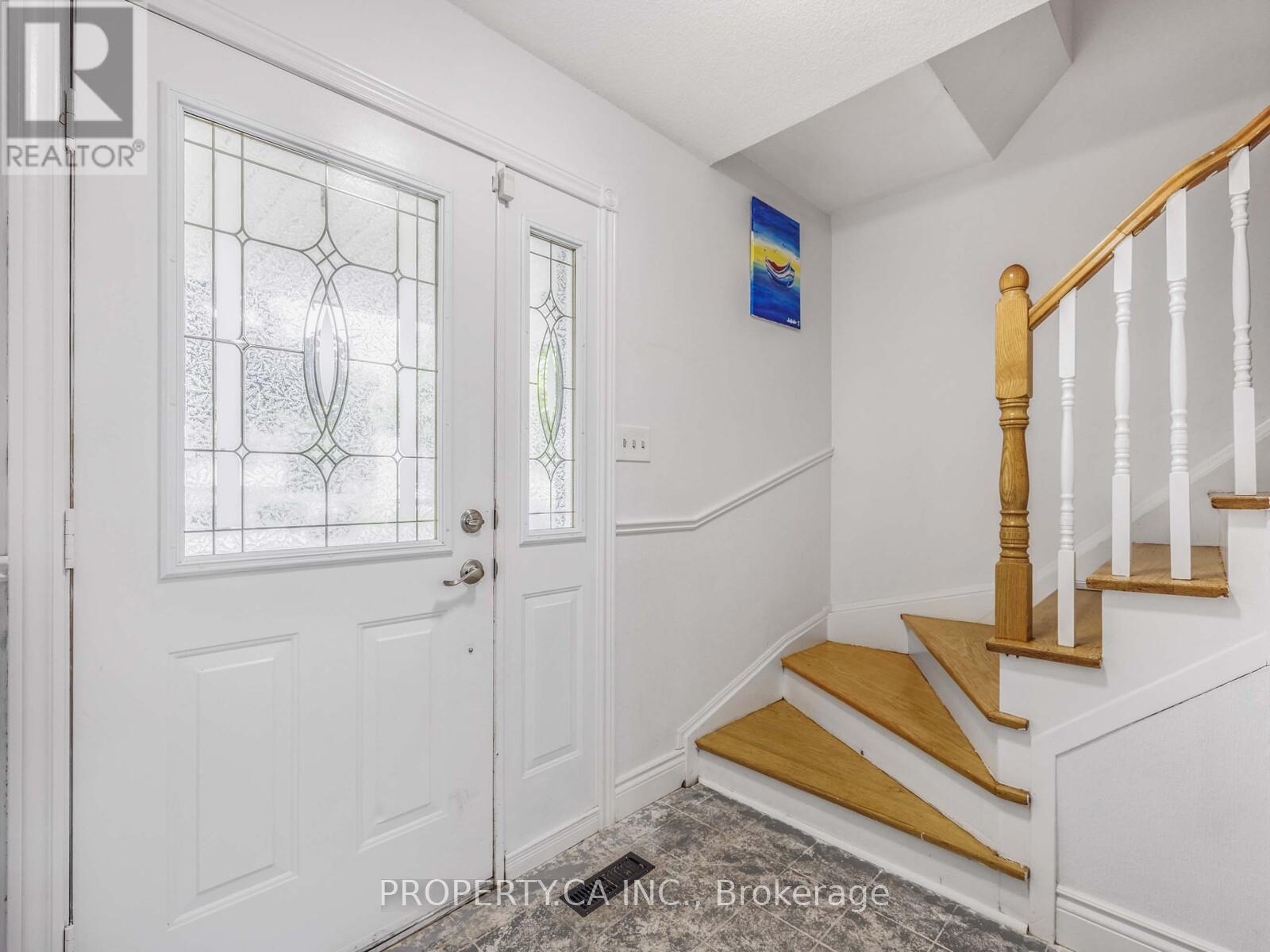 122 Roser Crescent, Clarington, Ontario  L1C 3N9 - Photo 5 - E12193972