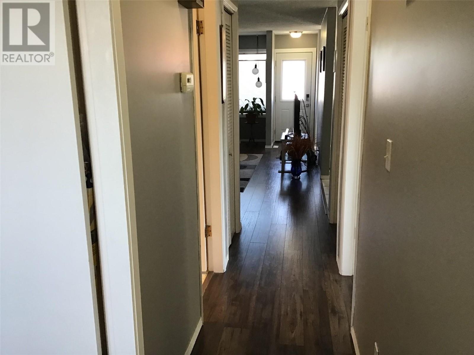 1012 Laroque Street, Kamloops, British Columbia  V2B 5L5 - Photo 22 - 10342057