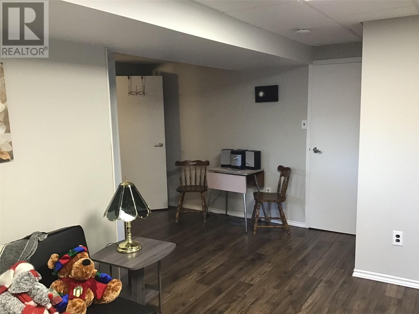 1012 Laroque Street, Kamloops, British Columbia  V2B 5L5 - Photo 26 - 10342057