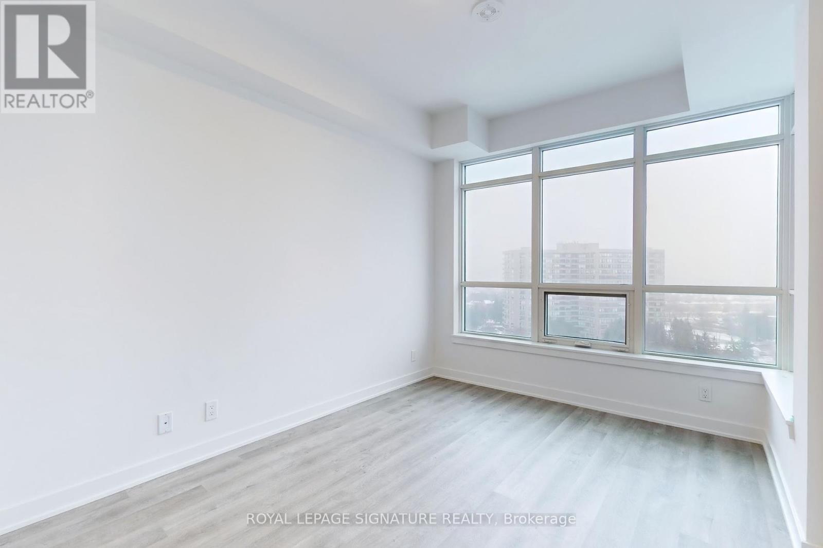 911 - 30 Upper Mall Way, Vaughan, Ontario  L4J 0L7 - Photo 12 - N12193971