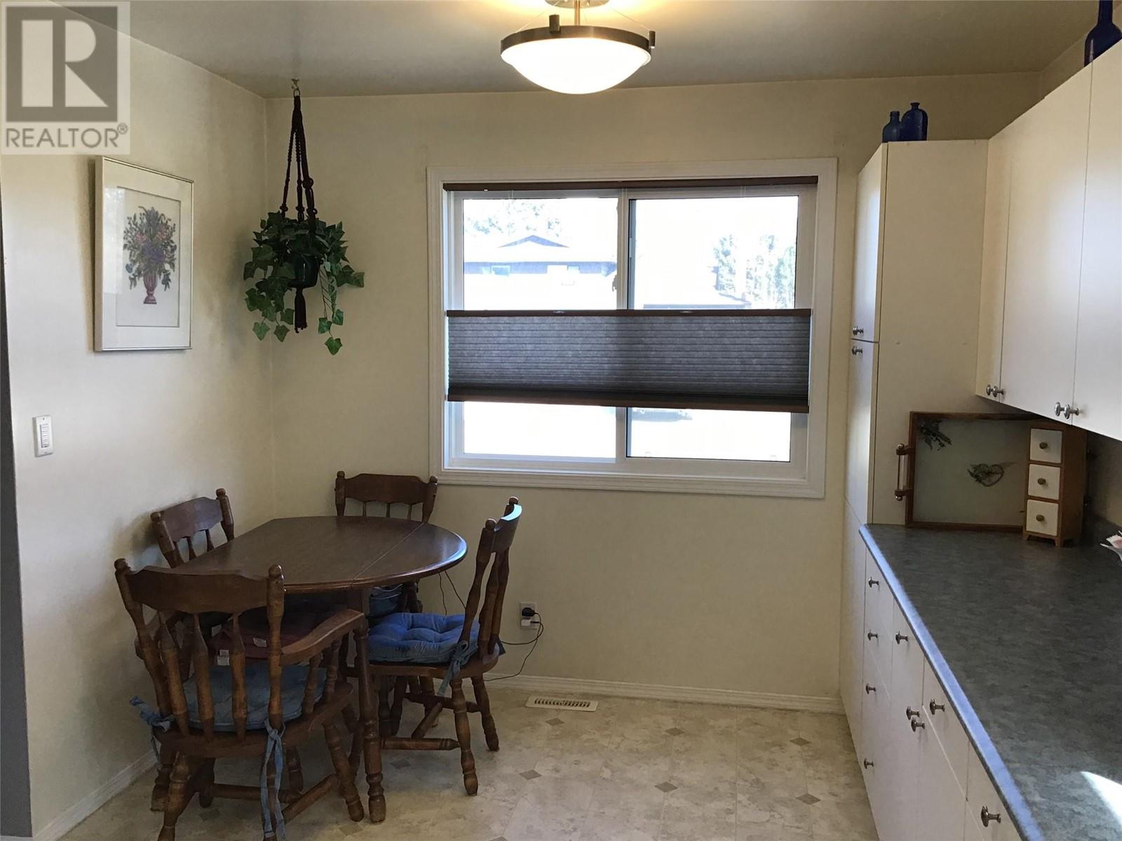 1012 Laroque Street, Kamloops, BC V2B5L5