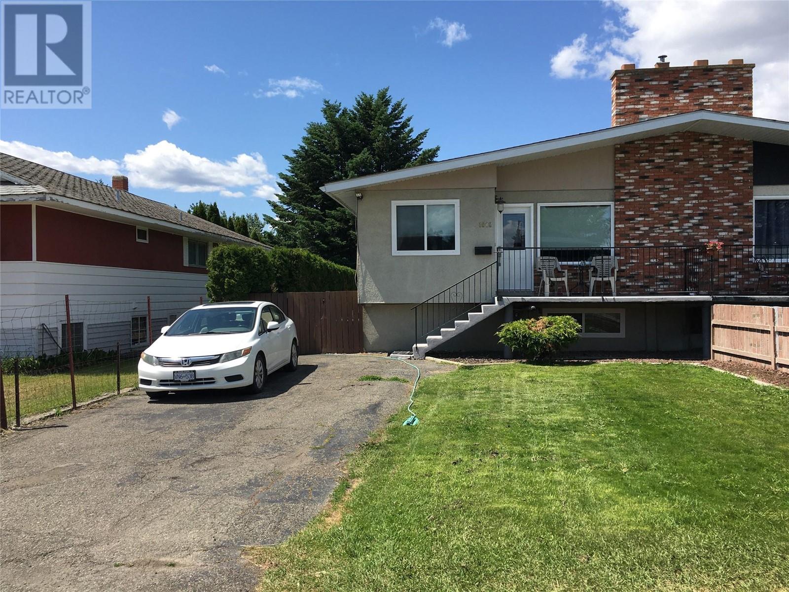 1012 Laroque Street, Kamloops, BC V2B5L5