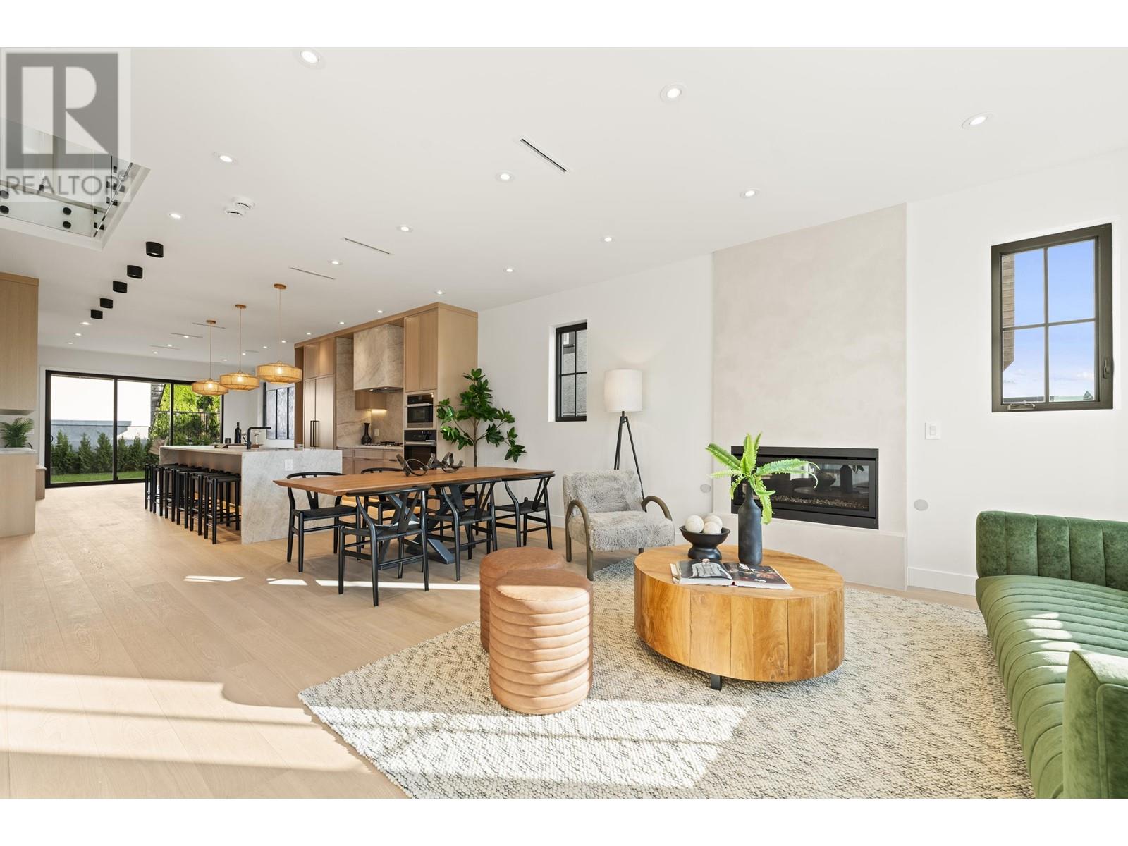 4830 BESSBOROUGH DRIVE, burnaby, British Columbia