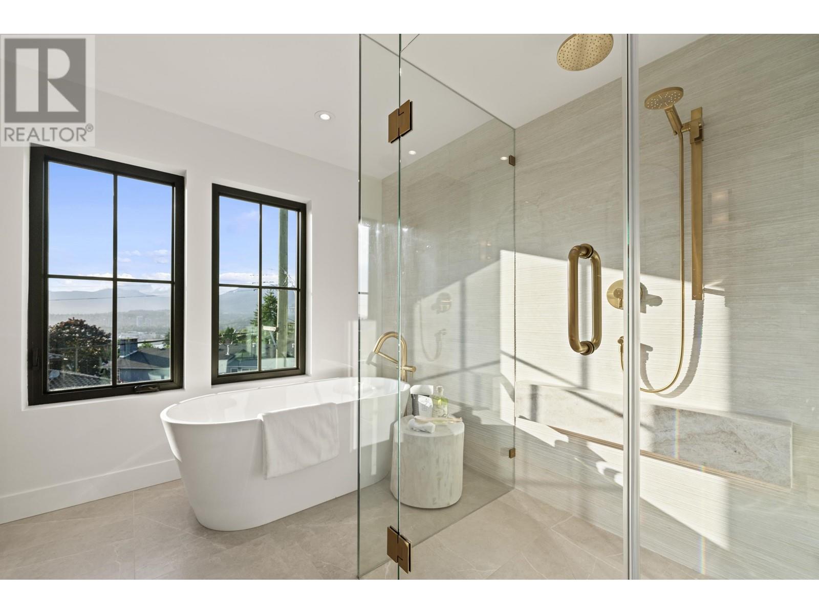4830 Bessborough Drive, Burnaby, British Columbia  V5C 1L1 - Photo 15 - R3010723
