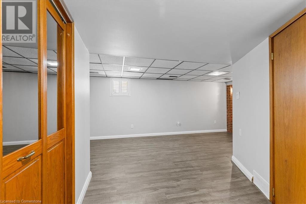 6 Herlan Avenue, Kitchener, Ontario  N2G 4K3 - Photo 25 - 40737051