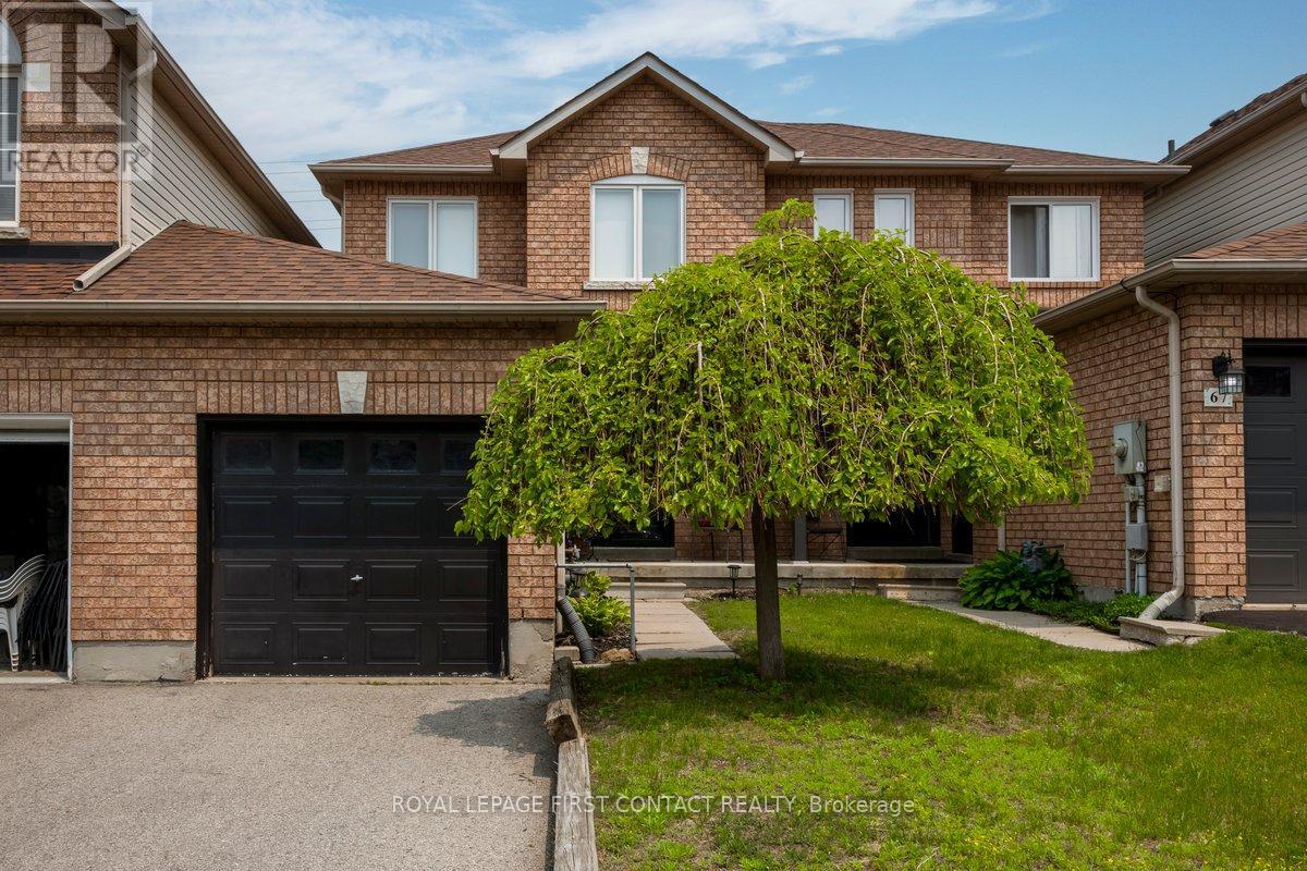 65 Hawthorne Crescent, Barrie, Ontario  L4N 9Y8 - Photo 1 - S12062375