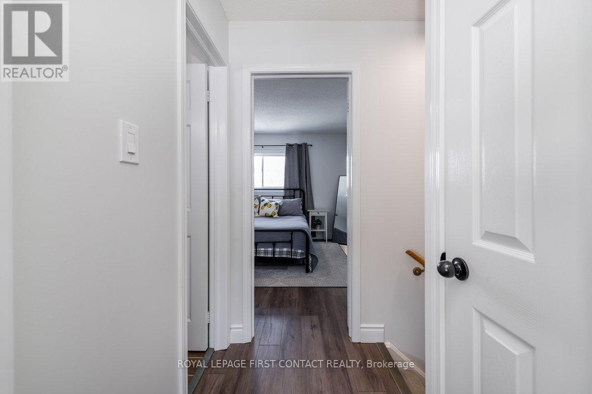 65 Hawthorne Crescent, Barrie, Ontario  L4N 9Y8 - Photo 17 - S12062375