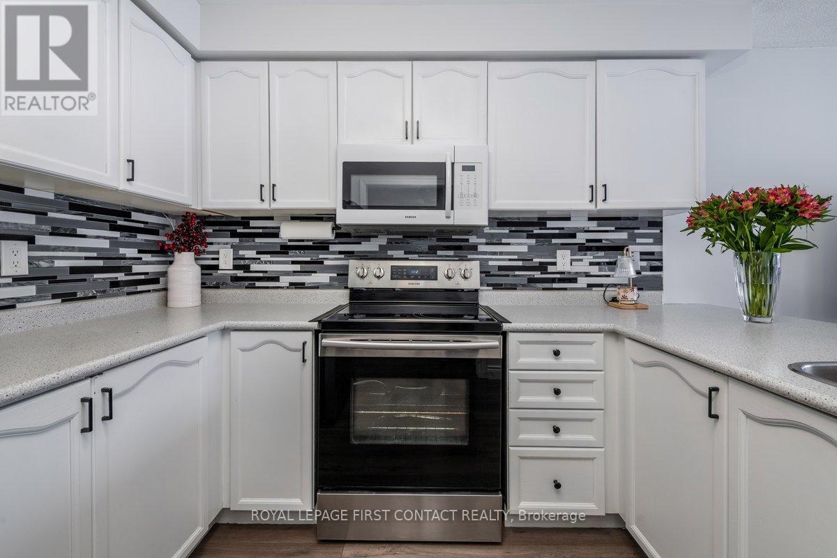 65 Hawthorne Crescent, Barrie, Ontario  L4N 9Y8 - Photo 8 - S12062375
