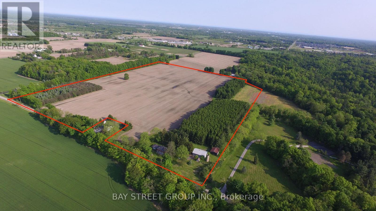 2757 Barron Road, Thorold, Ontario  L0S 1E6 - Photo 1 - X12193964