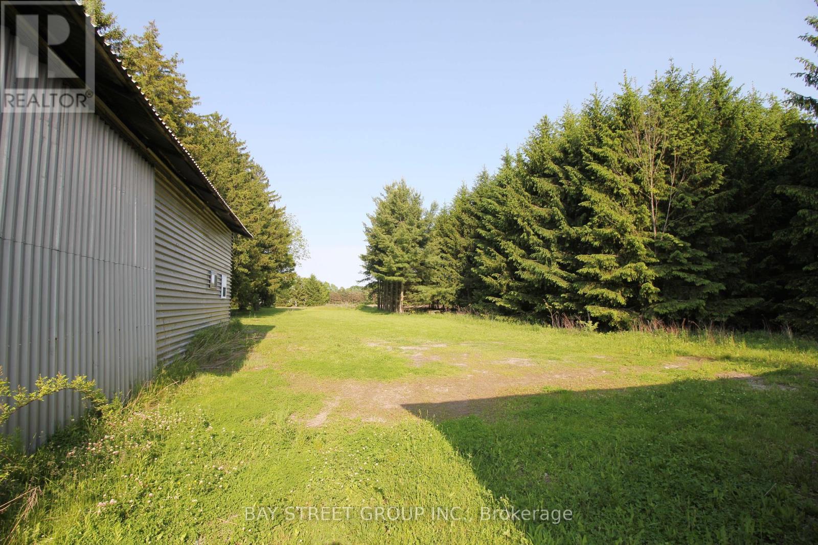 2757 Barron Road, Thorold, Ontario  L0S 1E6 - Photo 18 - X12193964