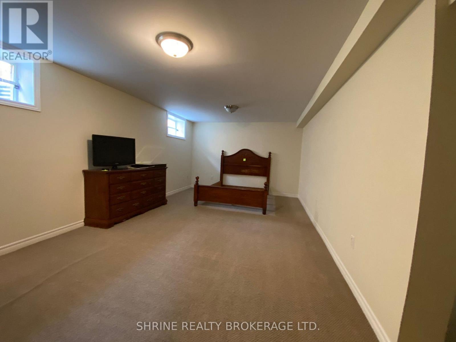 899 Bradshaw Crescent, London North, Ontario  N5X 0B6 - Photo 17 - X12194000
