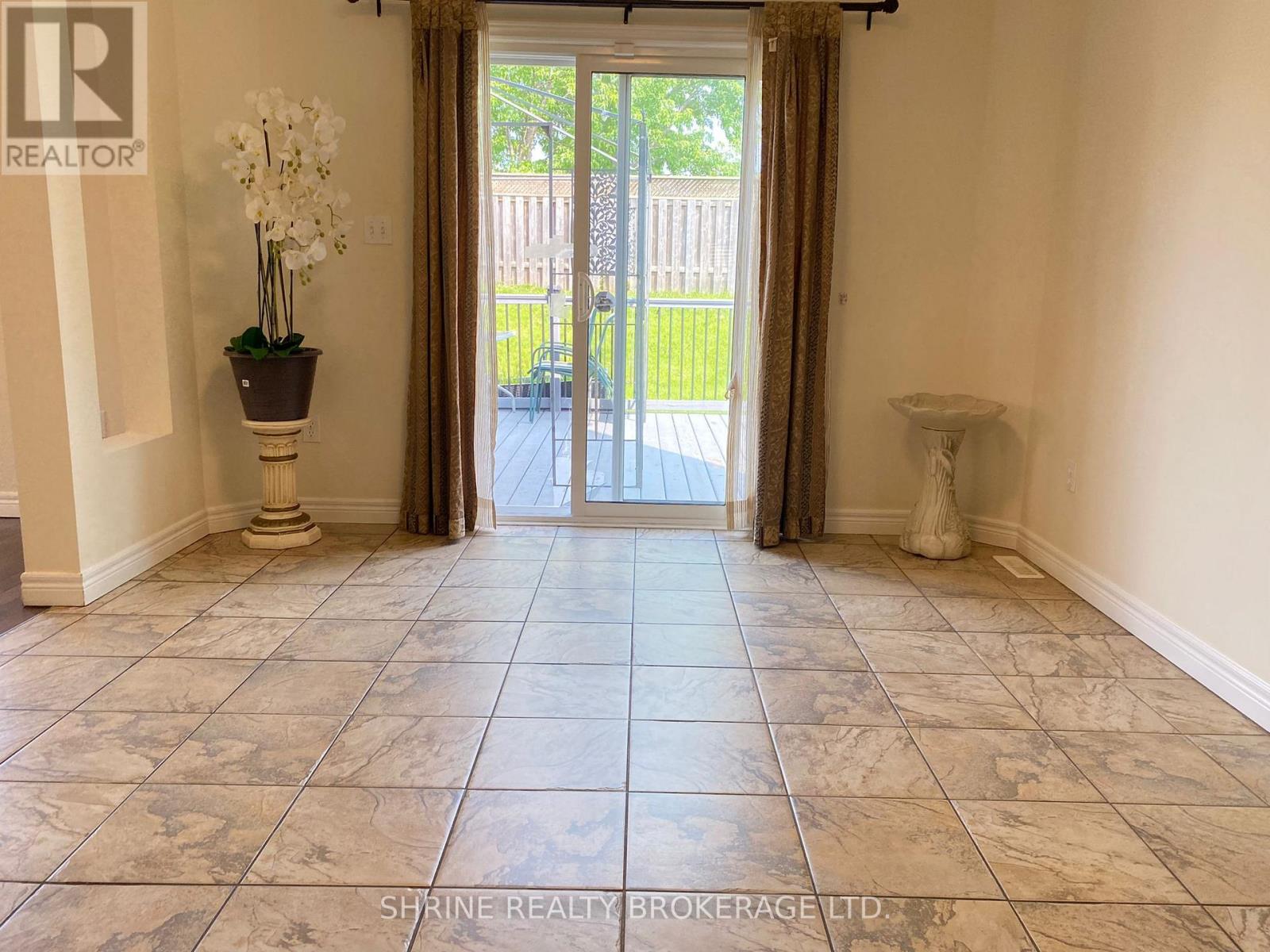 899 Bradshaw Crescent, London North, Ontario  N5X 0B6 - Photo 41 - X12194000