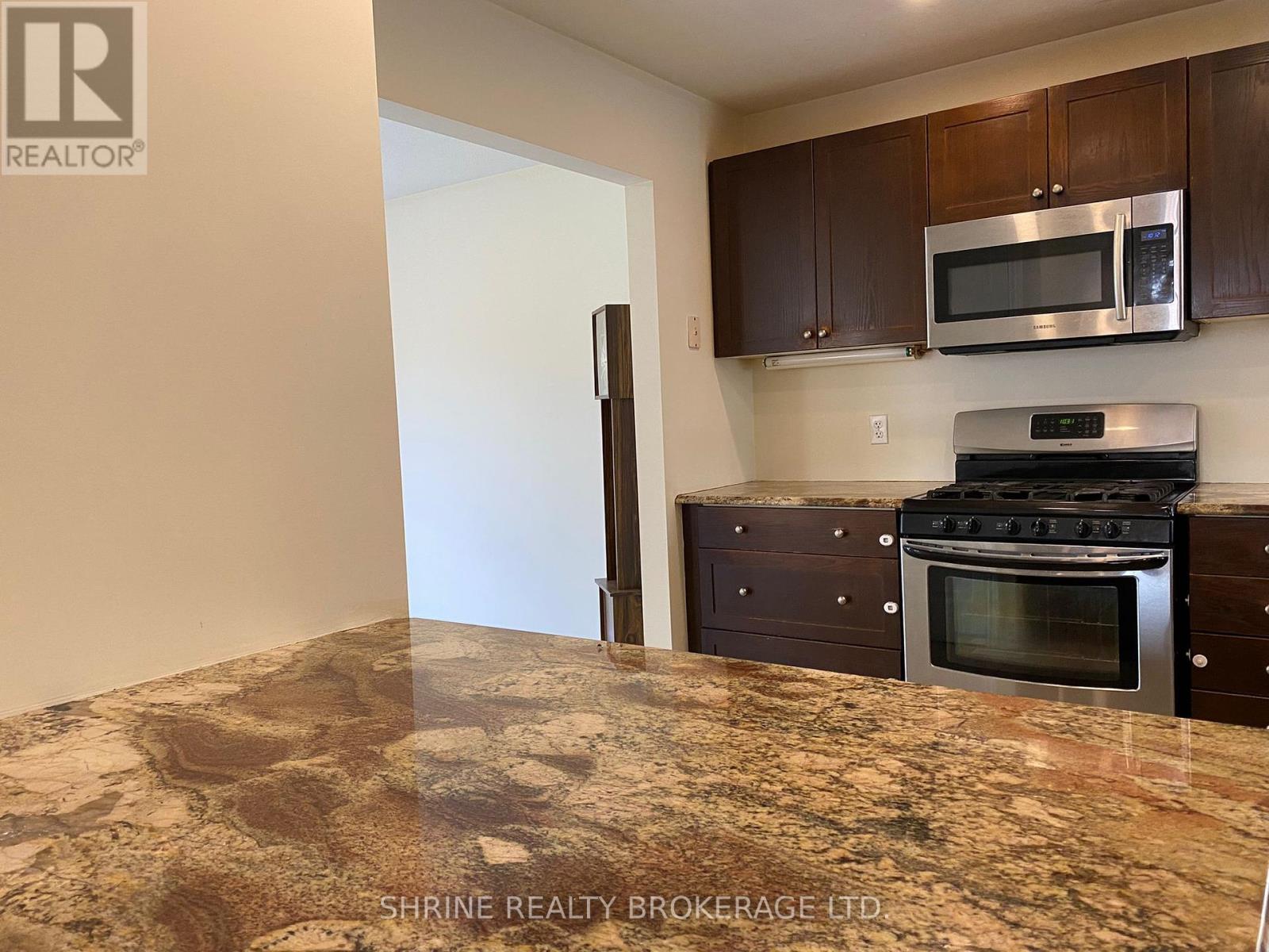 899 Bradshaw Crescent, London North, Ontario  N5X 0B6 - Photo 46 - X12194000
