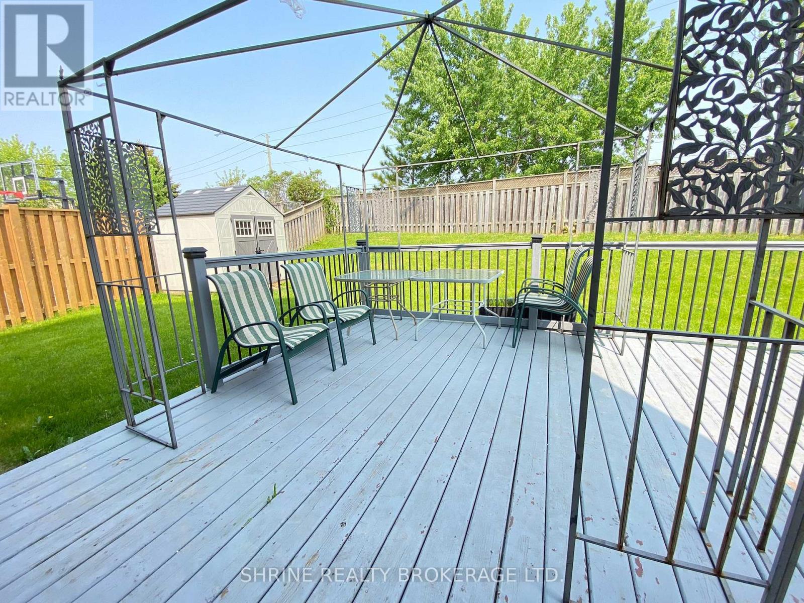 899 Bradshaw Crescent, London North, Ontario  N5X 0B6 - Photo 5 - X12194000