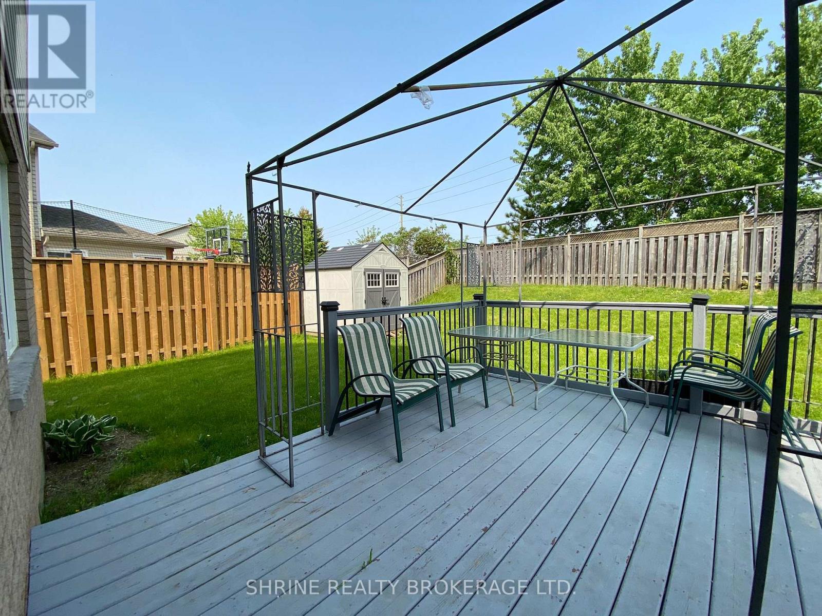899 Bradshaw Crescent, London North, Ontario  N5X 0B6 - Photo 8 - X12194000