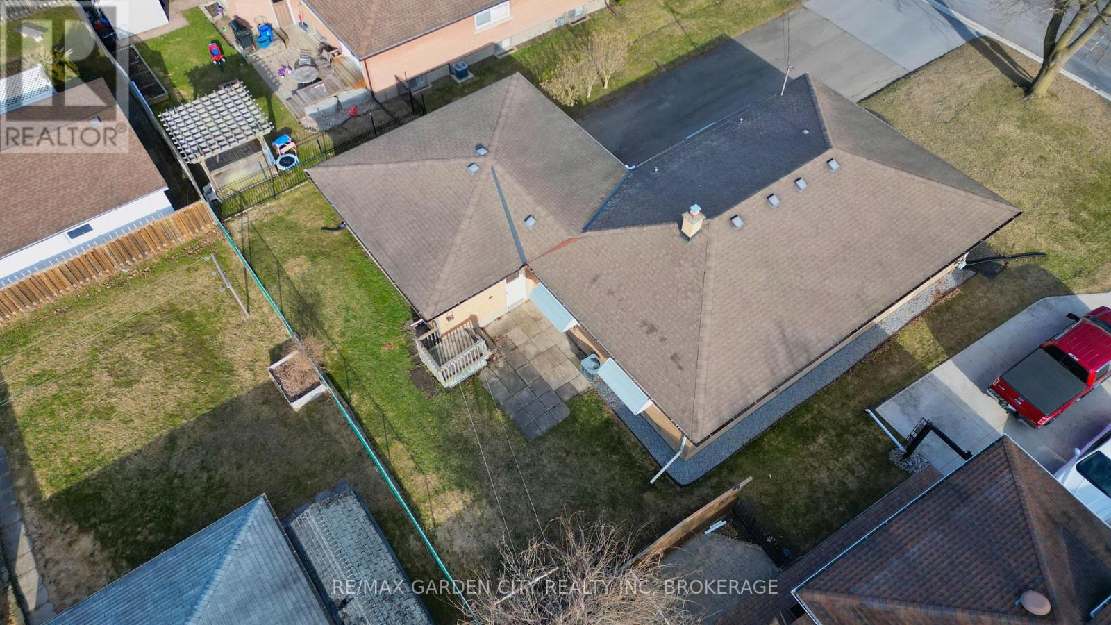 115 Larraine Street, Welland (Broadway), Ontario  L3C 5K3 - Photo 44 - X12184051