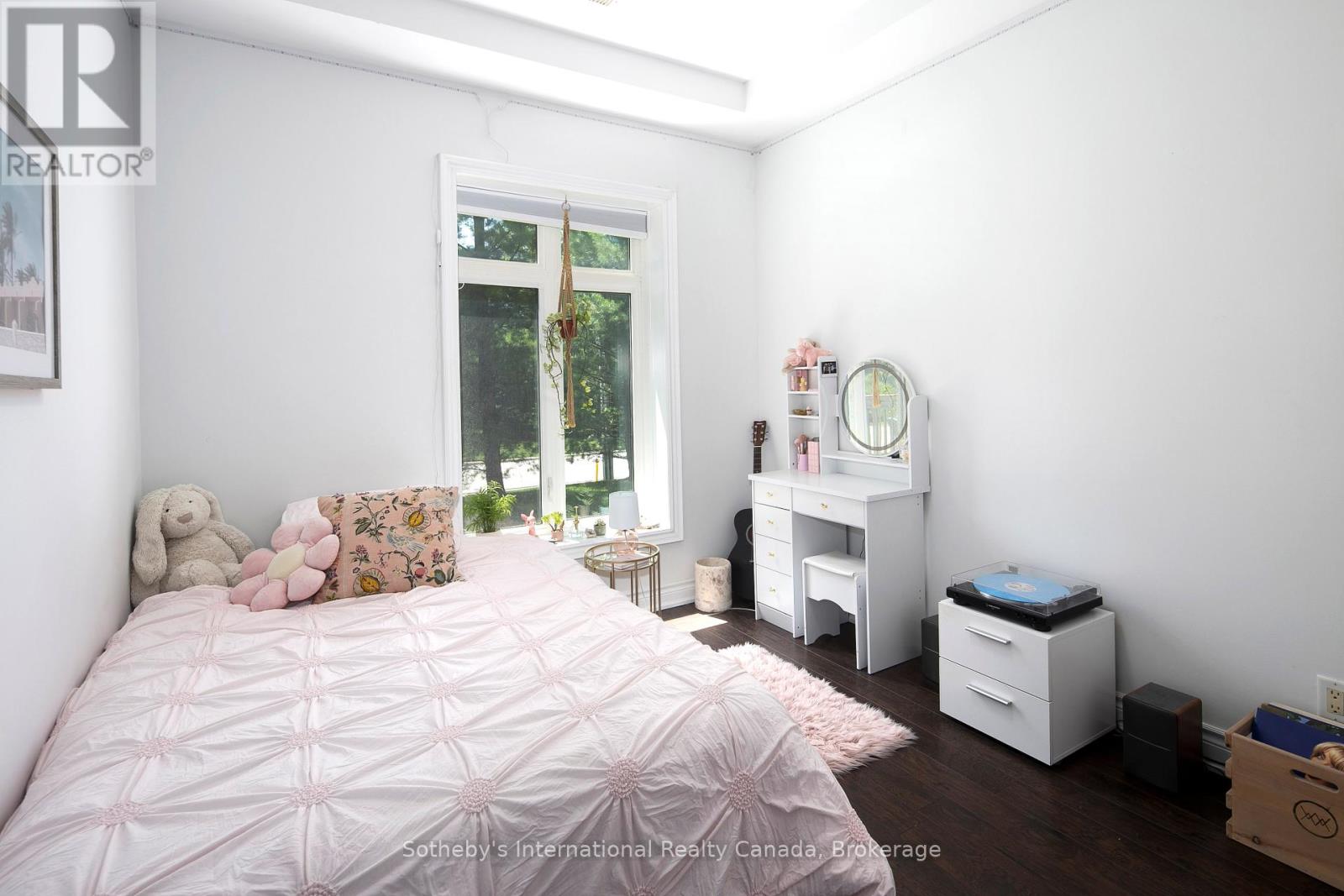 107 - 25 Beaver Street, Blue Mountains, Ontario  N0H 2P0 - Photo 15 - X12193982