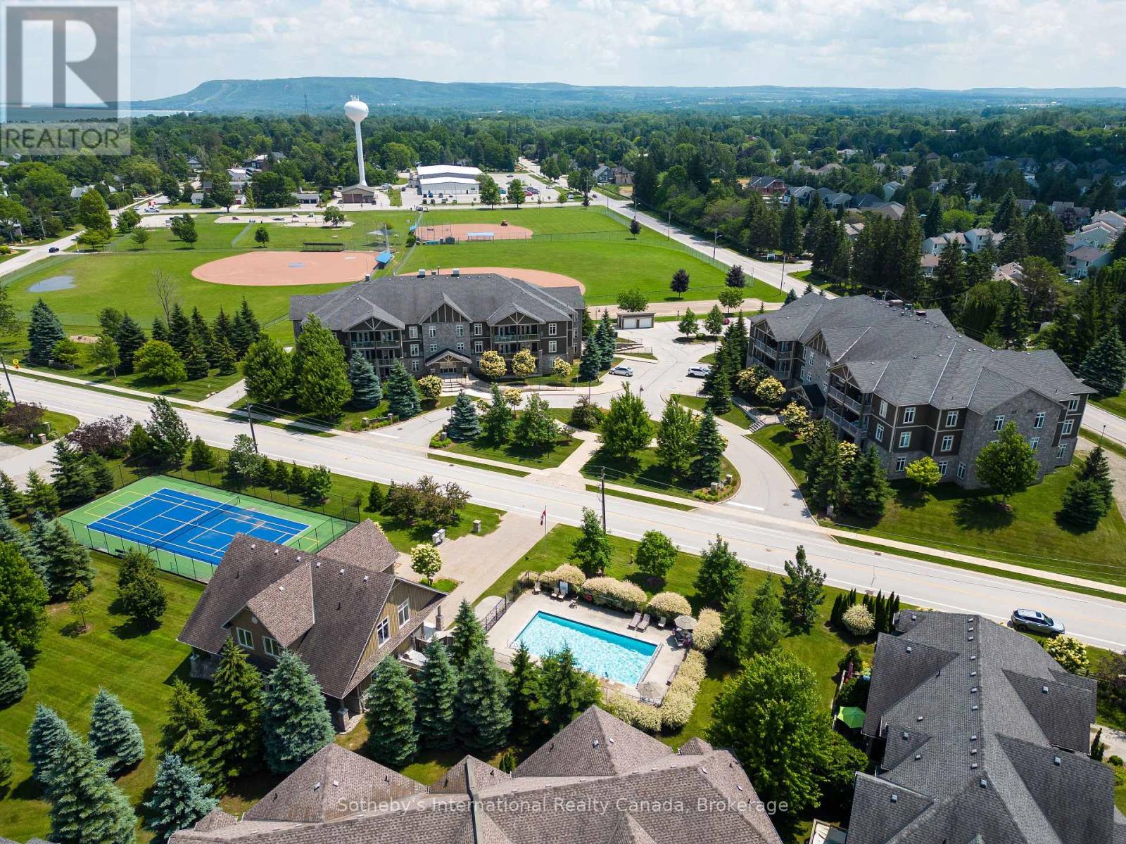 107 - 25 Beaver Street, Blue Mountains, Ontario  N0H 2P0 - Photo 21 - X12193982