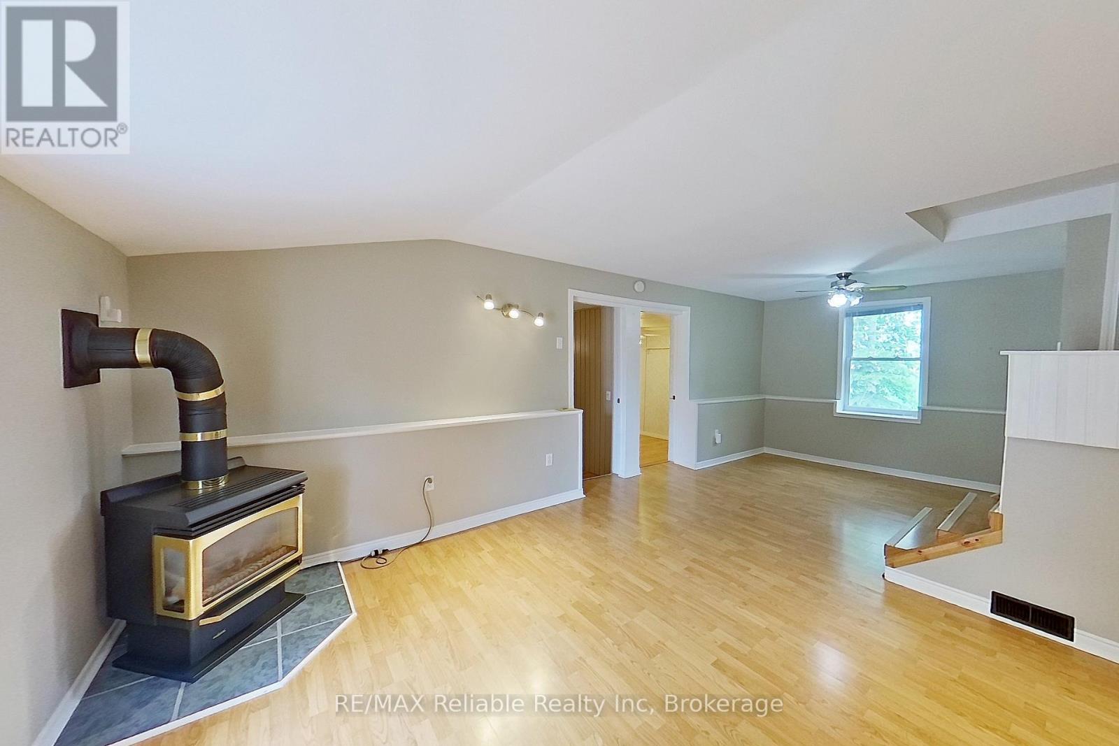 73691 Bluewater Highway, Bluewater, Ontario  N0M 2T0 - Photo 33 - X12194003