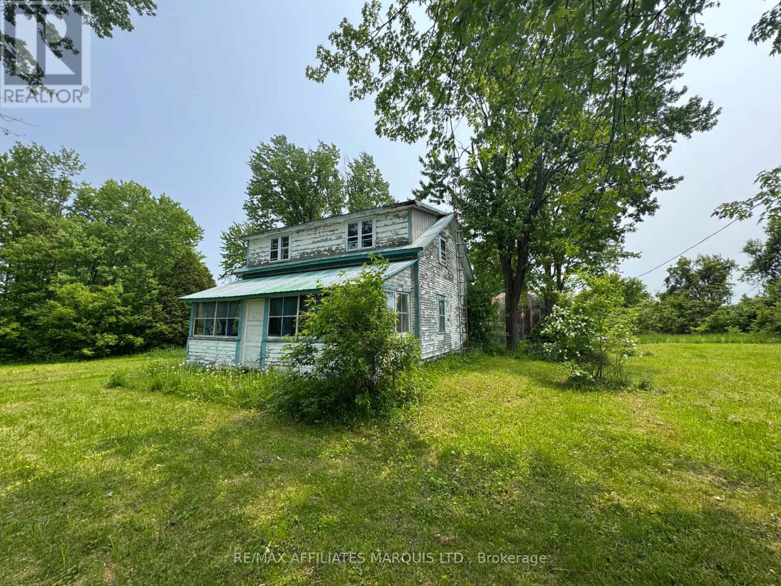 19446 Gore Road, South Glengarry, Ontario  K0C 2E0 - Photo 2 - X12193995