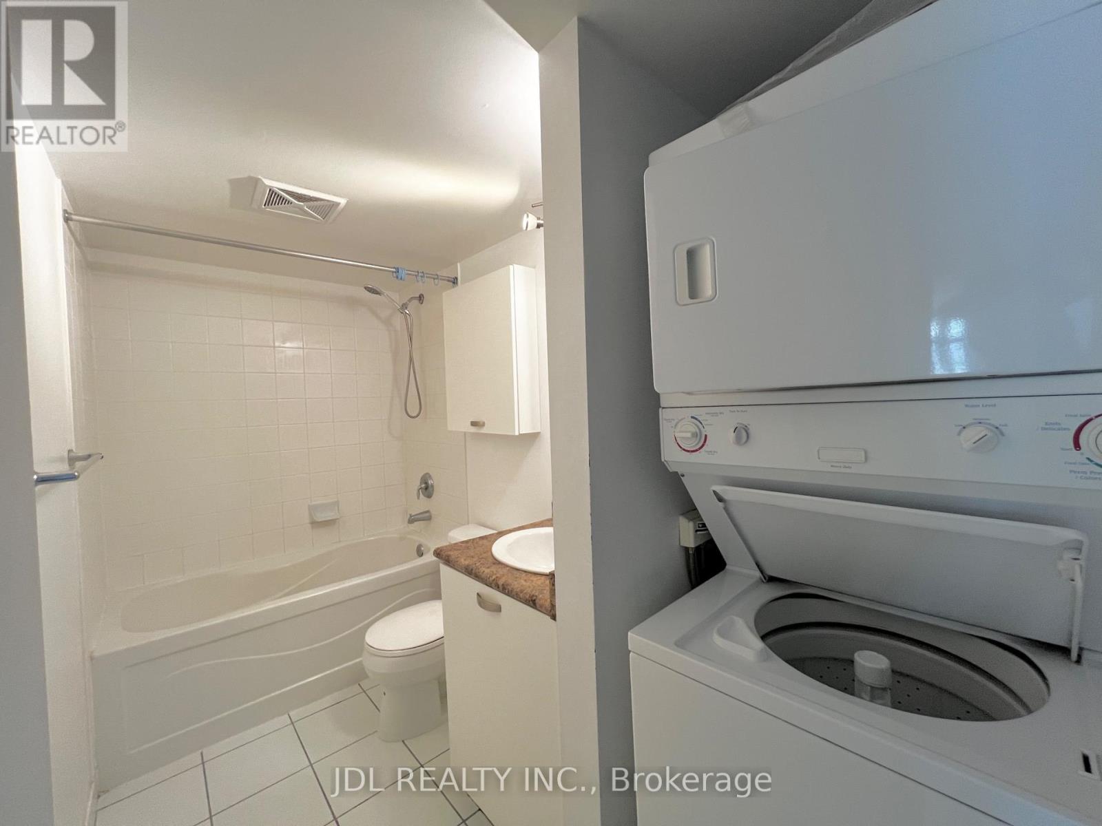 1810 - 37 Grosvenor Street, Toronto (Bay Street Corridor), Ontario  M4Y 3G5 - Photo 10 - C12186343