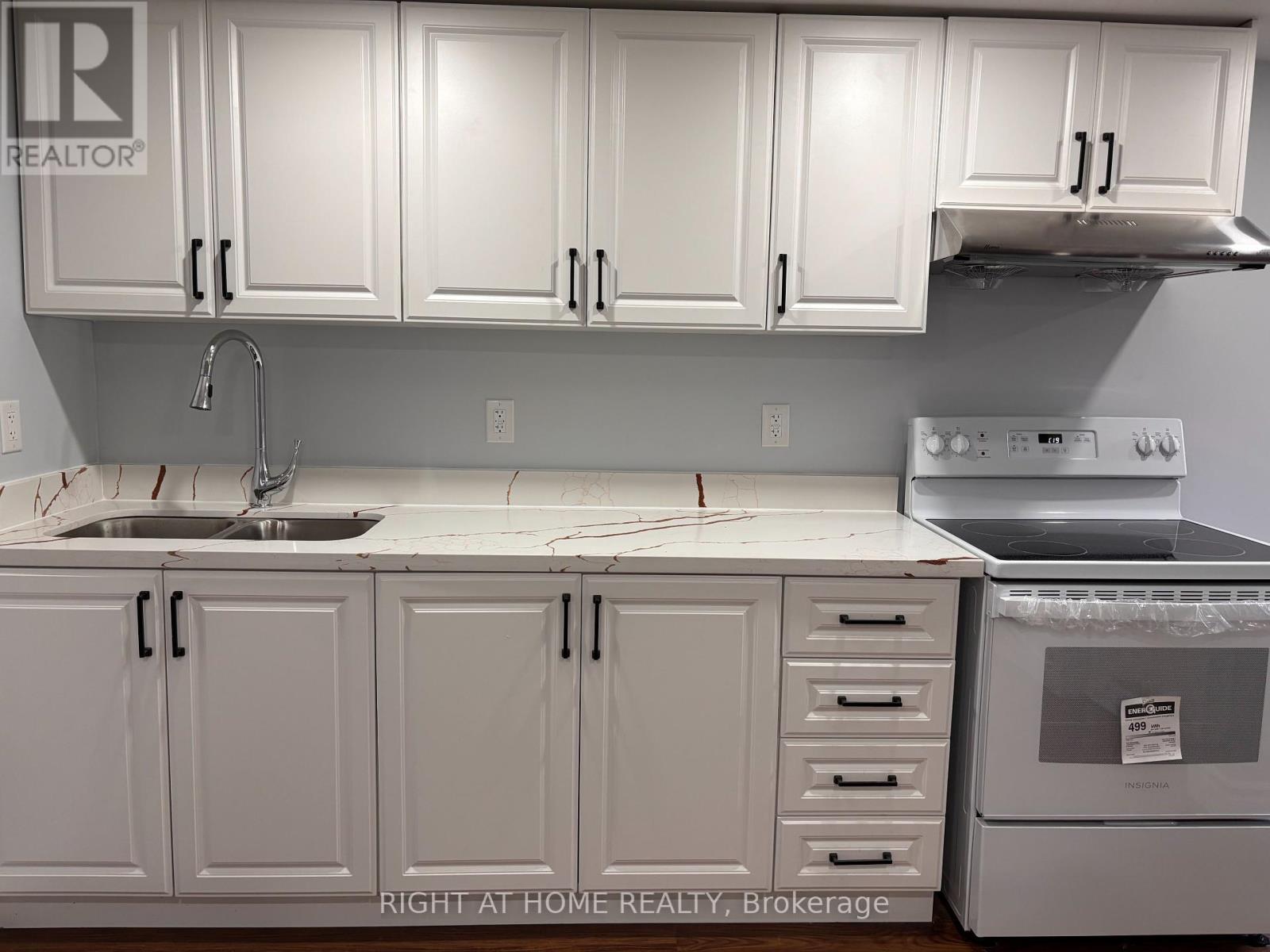 530 Mclevin Avenue, Toronto, Ontario  M1B 4H6 - Photo 1 - E12193575