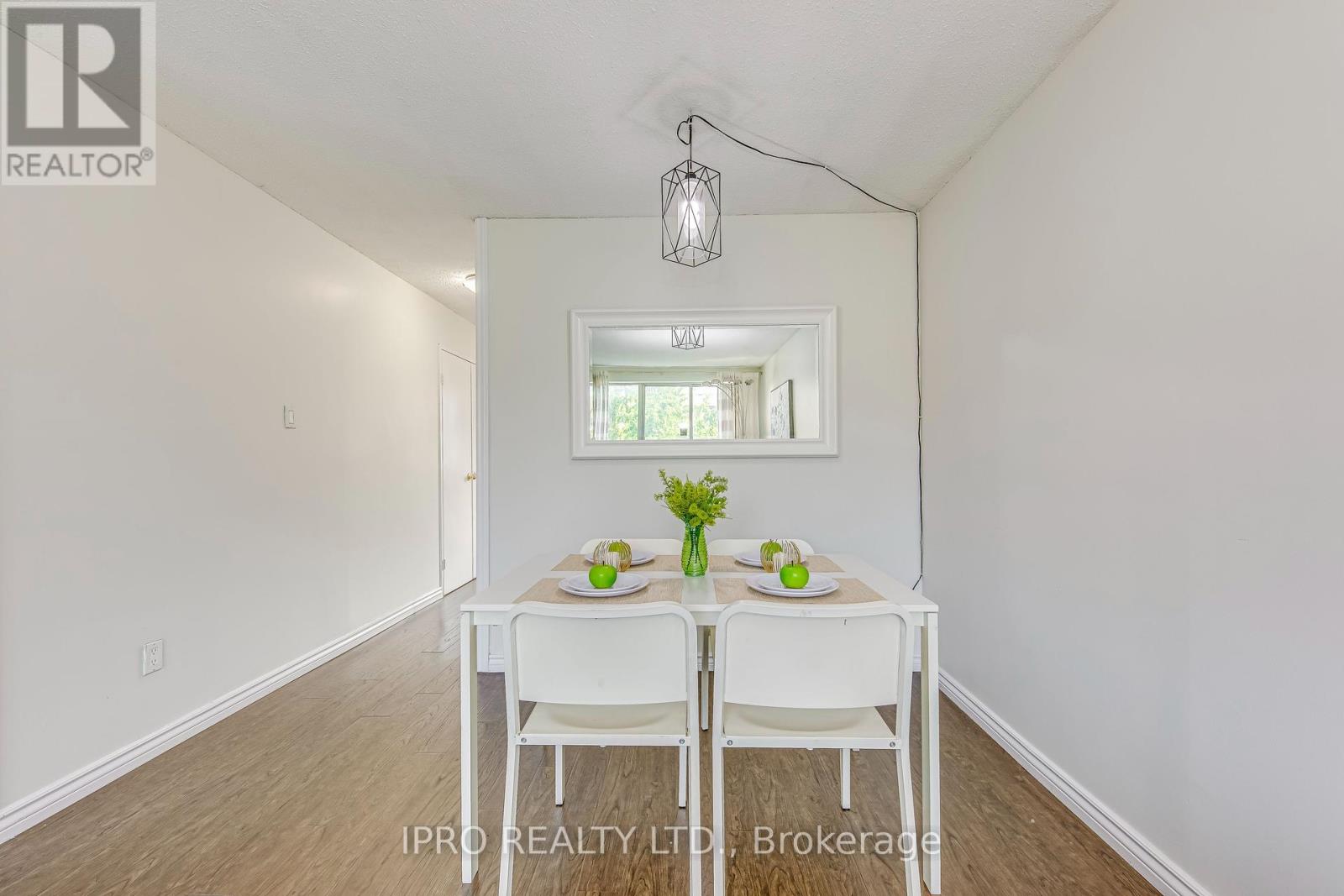 115 - 2170 Bromsgrove Road, Mississauga, Ontario  L5J 4J2 - Photo 10 - W12193992