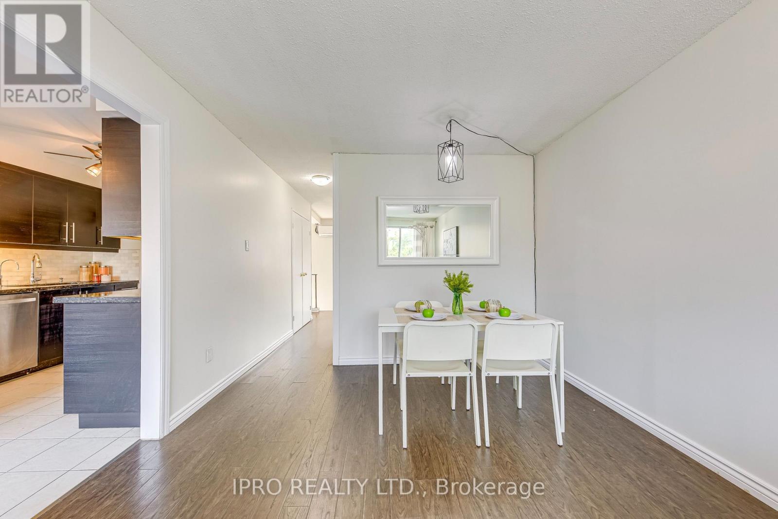 115 - 2170 Bromsgrove Road, Mississauga, Ontario  L5J 4J2 - Photo 9 - W12193992