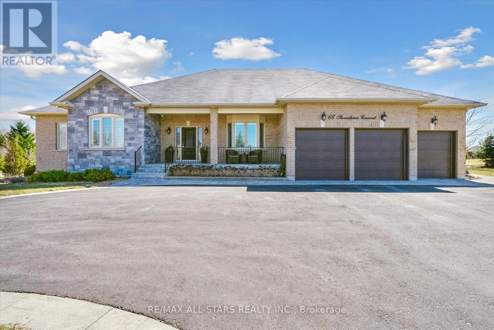 66 Stonesthrow Crescent, Uxbridge, Ontario  L0C 1A0 - Photo 5 - N12193086