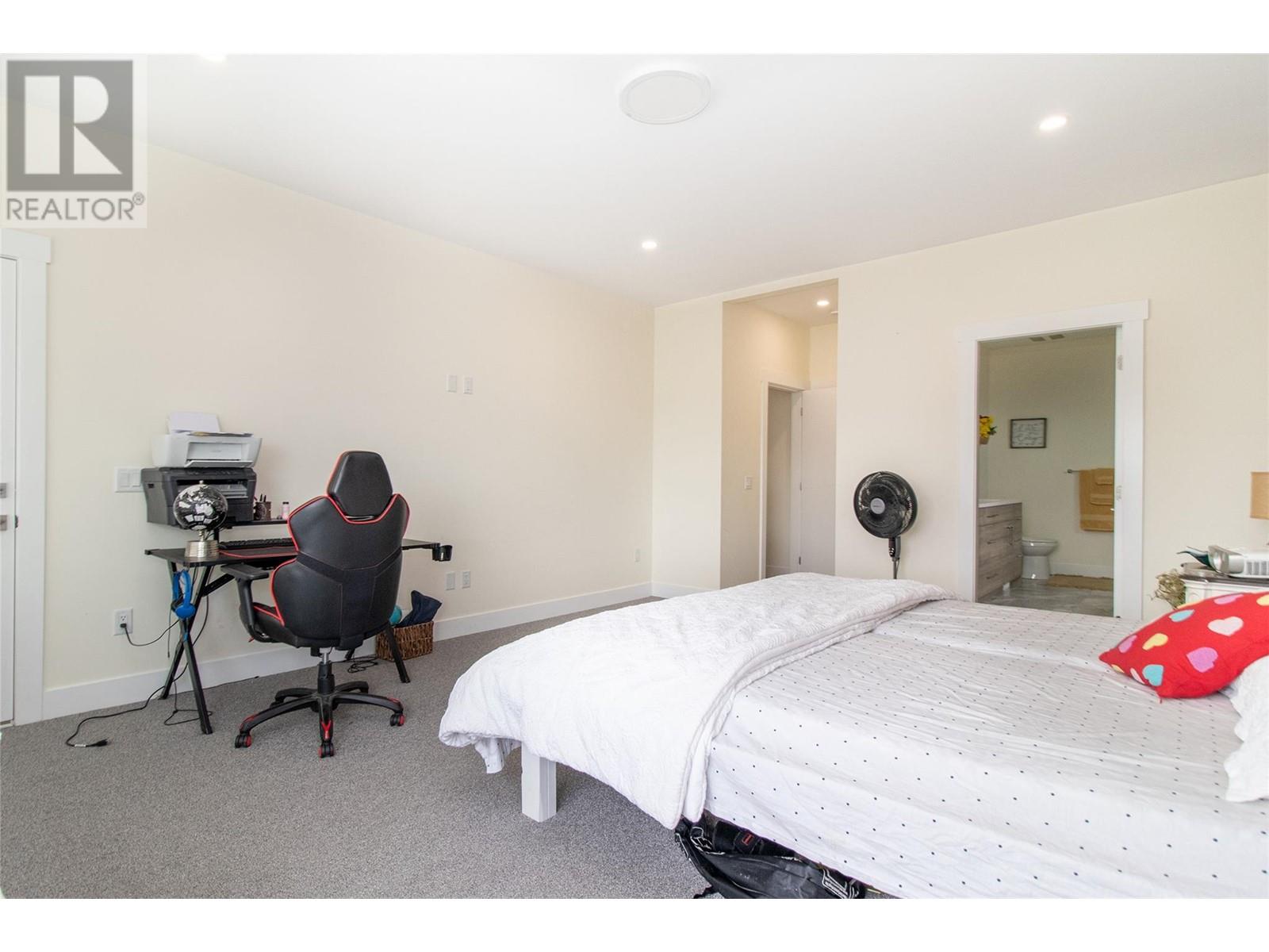 2132 Tramonto Court, Kelowna, British Columbia  V1P 1V1 - Photo 15 - 10349783