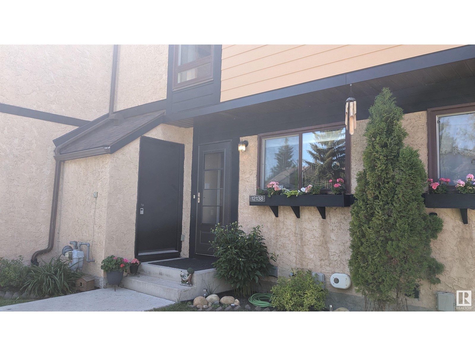Property at 12138 25 AV NW image 1