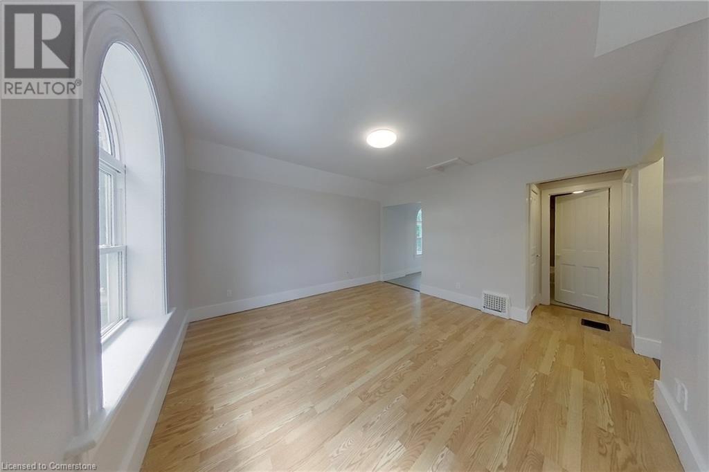 162 Church Street, Kitchener, Ontario  N2G 2S6 - Photo 5 - 40736436