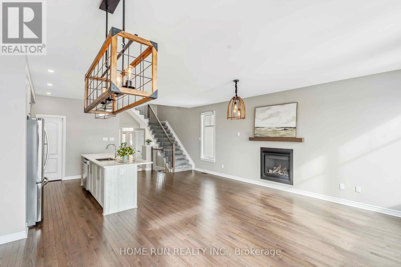 551 Sonmarg Crescent, Ottawa, Ontario  K2J 7A5 - Photo 7 - X12194037