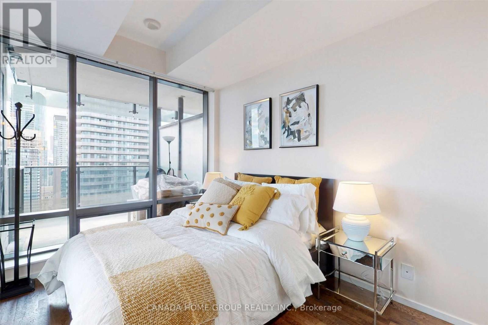 2902 - 5 St. Joseph Street, Toronto (Bay Street Corridor), Ontario  M4Y 1J6 - Photo 10 - C12194011