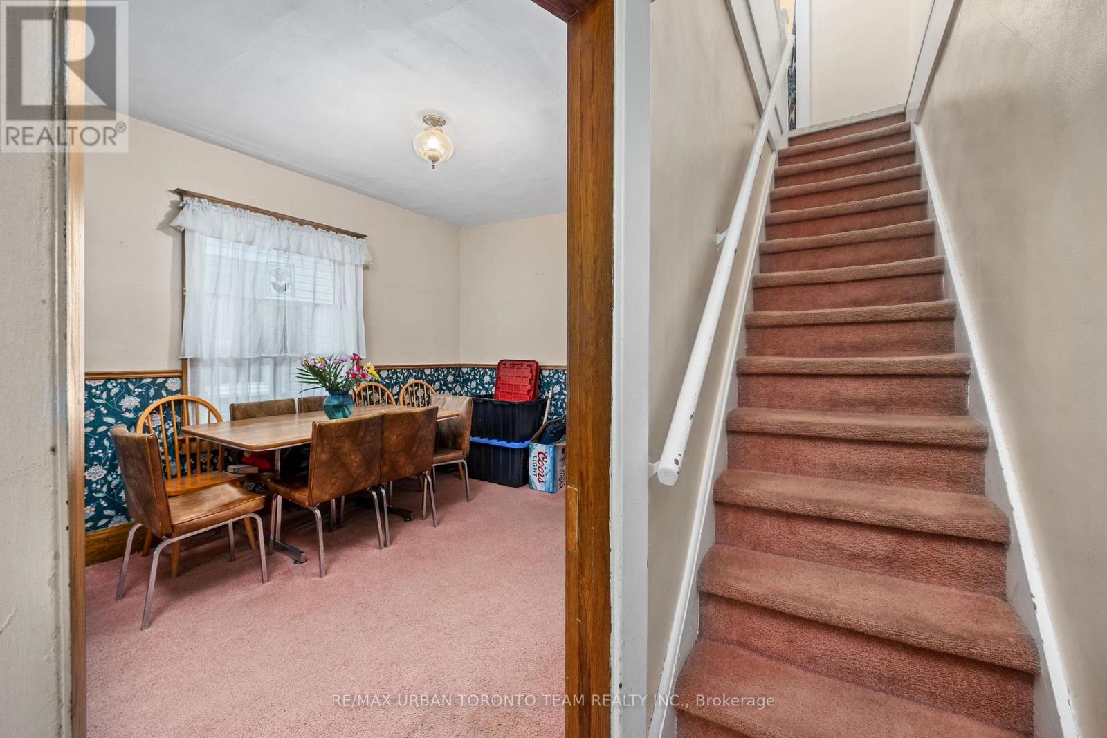 101 Hillingdon Avenue, Toronto, Ontario  M4C 3H9 - Photo 14 - E12194005