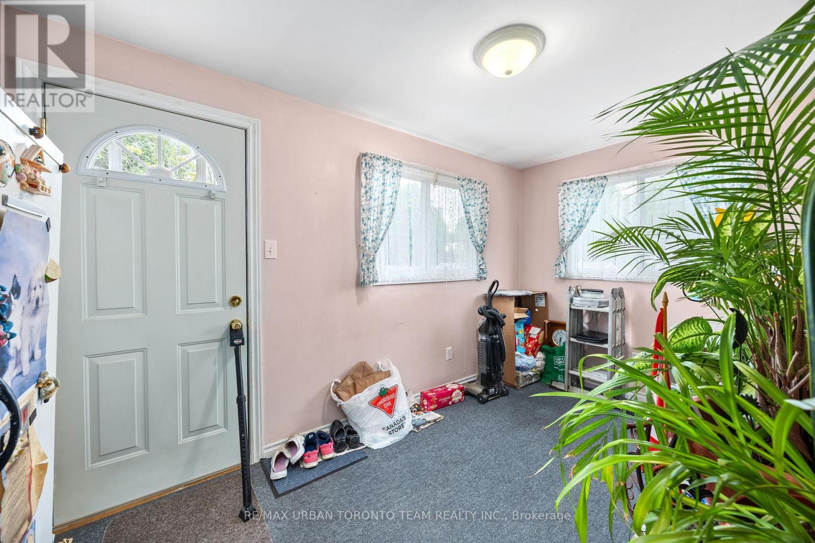 101 Hillingdon Avenue, Toronto, Ontario  M4C 3H9 - Photo 15 - E12194005