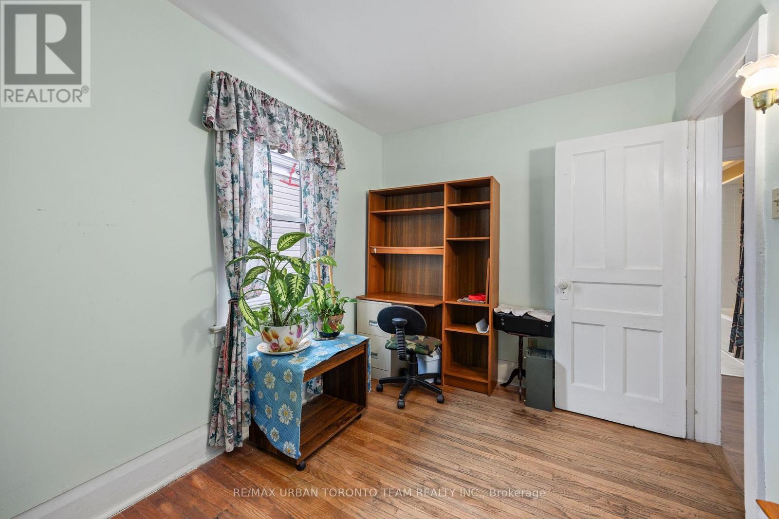101 Hillingdon Avenue, Toronto, Ontario  M4C 3H9 - Photo 22 - E12194005