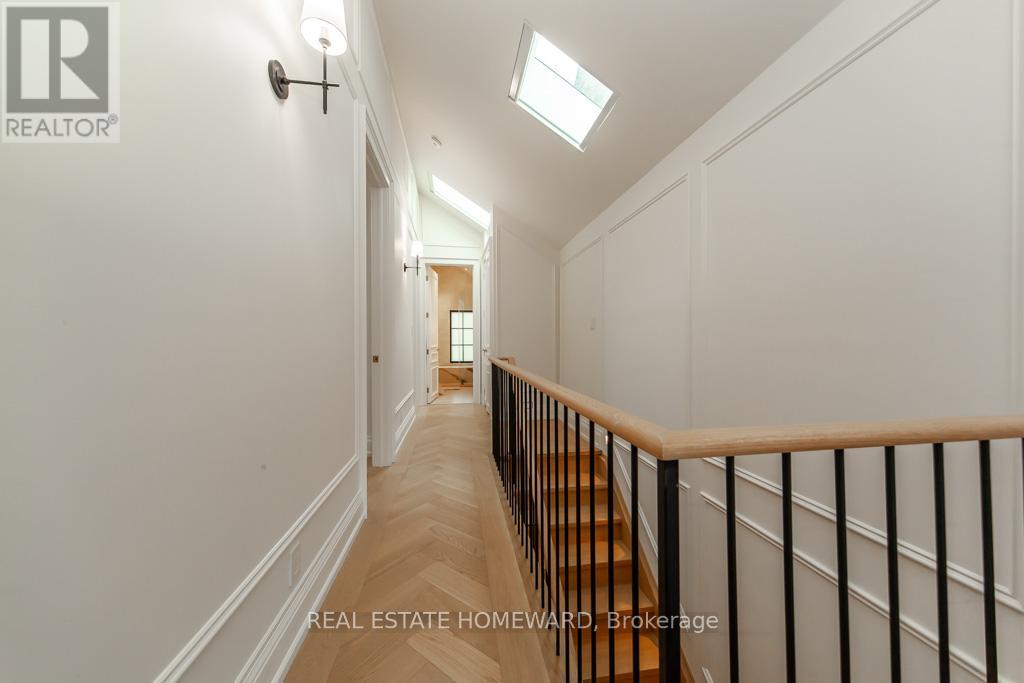 68 Winnifred Avenue, Toronto, Ontario  M4M 2X3 - Photo 21 - E12194034