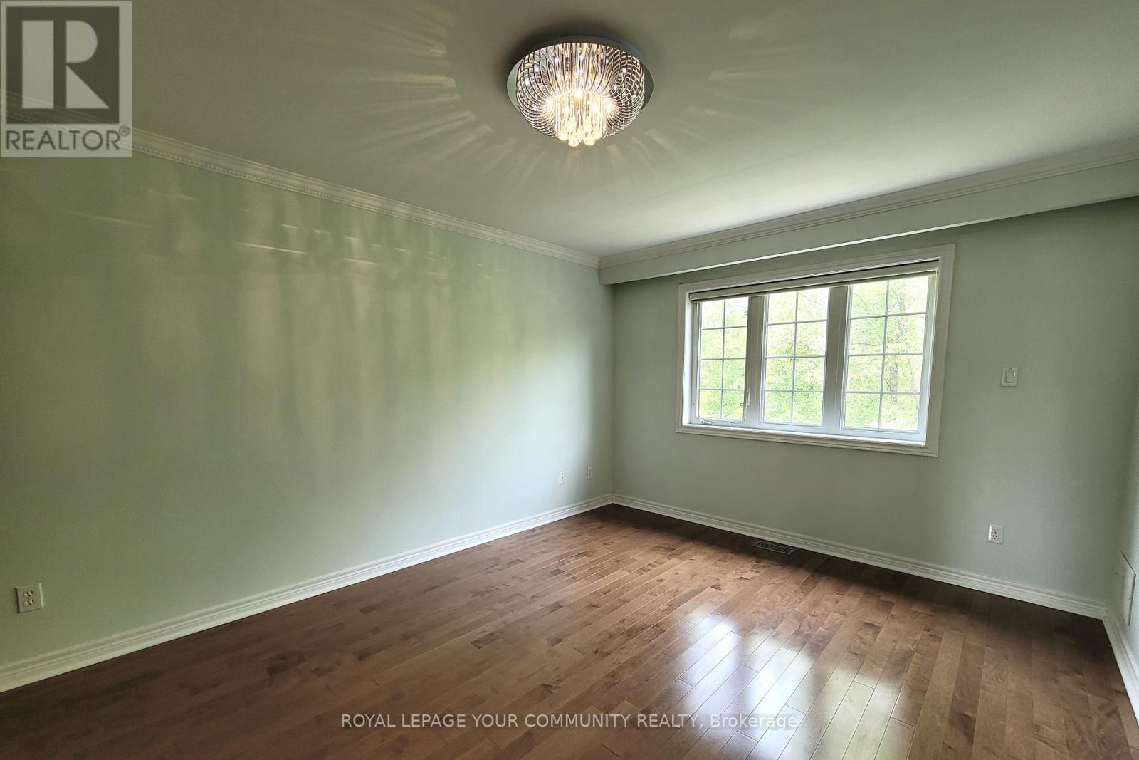 755 John Cole Court, Newmarket, Ontario  L3Y 5V7 - Photo 6 - N12194022