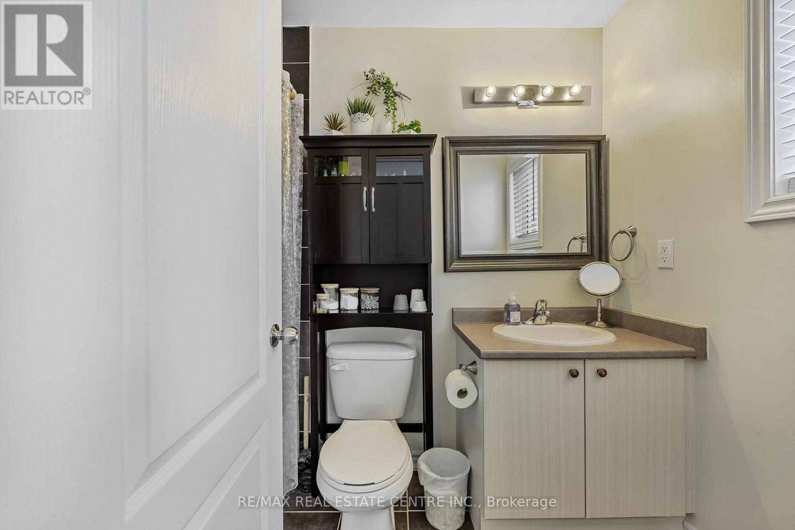 904 O'reilly Crescent, Shelburne, Ontario  L9V 2S7 - Photo 22 - X12194025