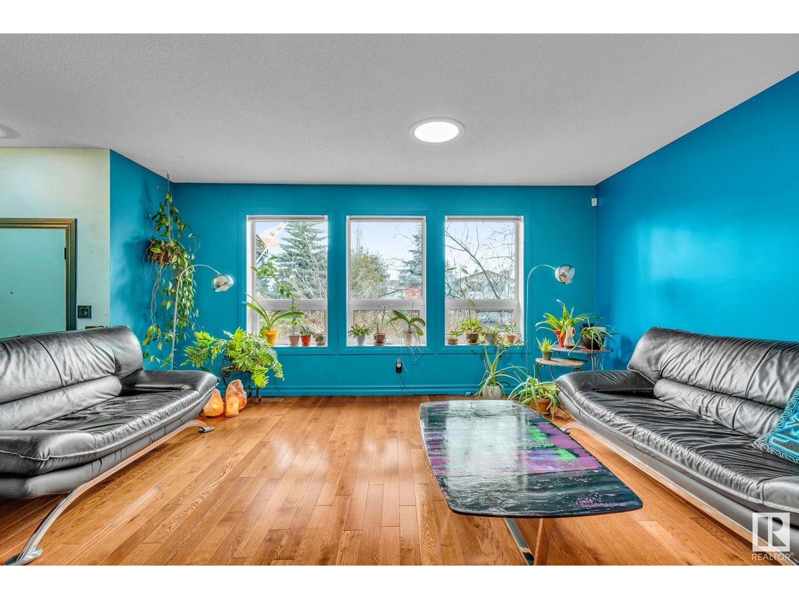 Property at 3018 110A ST NW image 5