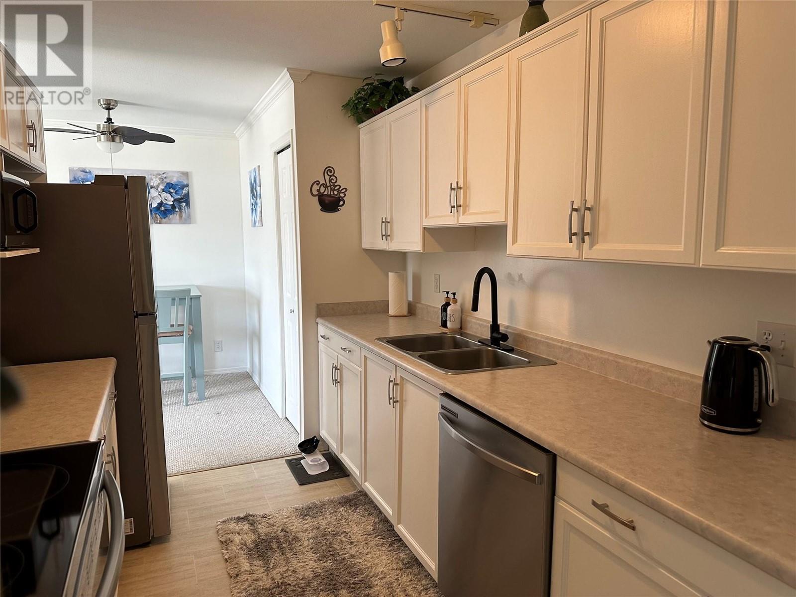 650 Mckinney Road Unit# 217, Oliver, British Columbia  V0H 1T3 - Photo 3 - 10350232