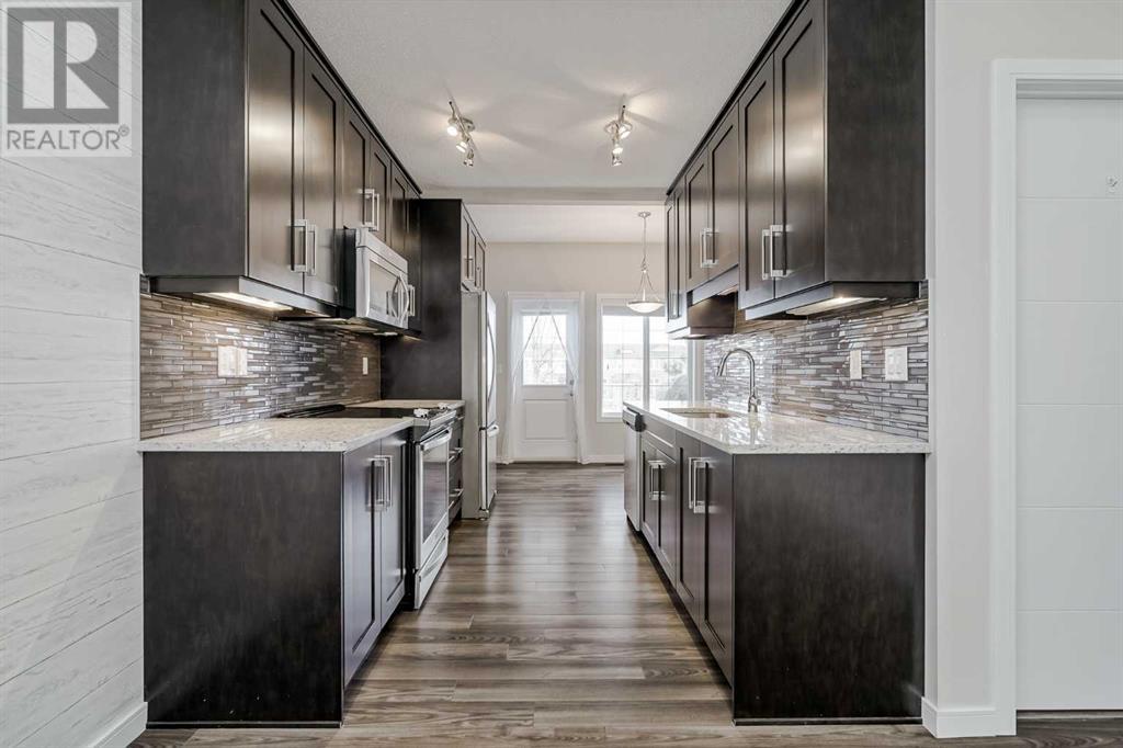 804 Evansridge Common Nw, Calgary, Alberta  T3P 0P3 - Photo 1 - A2225695