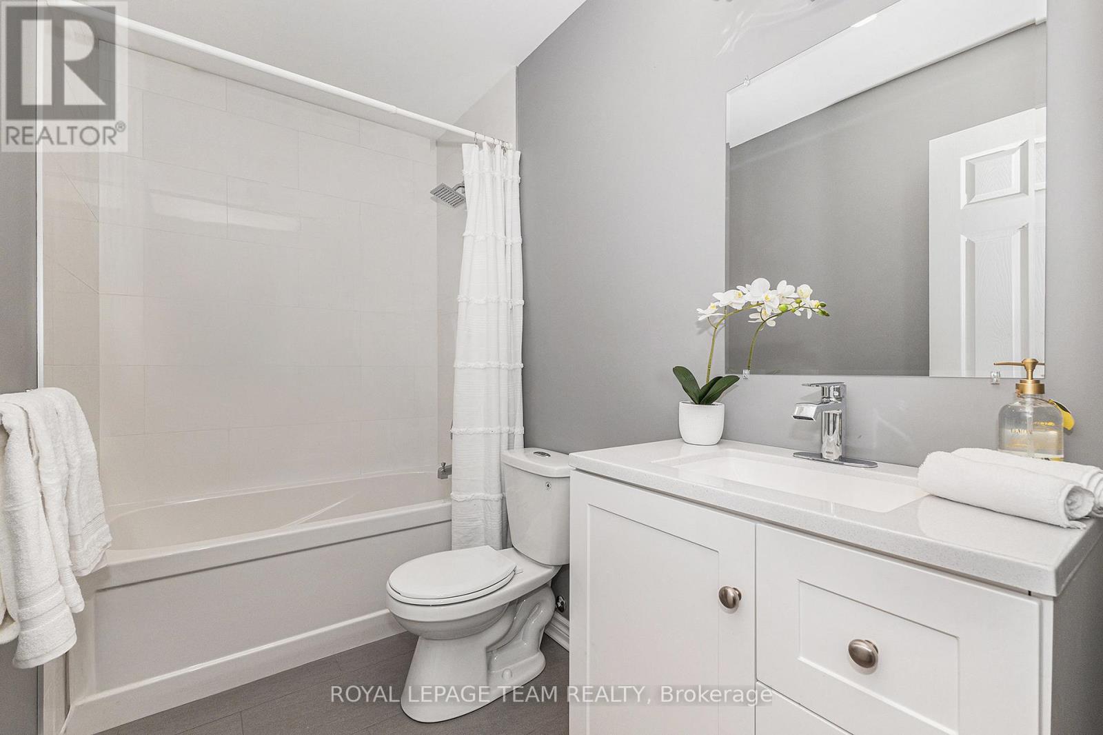 164 Pinegrove Road, Mcnab/braeside, Ontario  K7S 3G8 - Photo 18 - X12194047