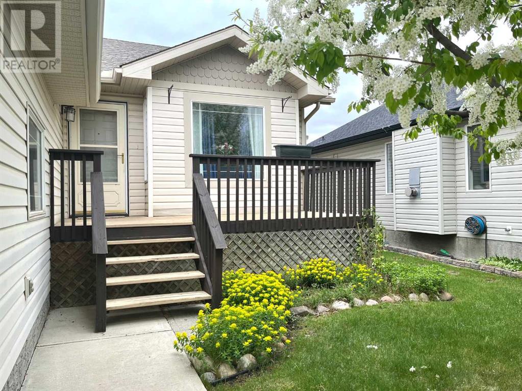 204 Lakeview Shores, Chestermere, Alberta  T1X 1H6 - Photo 4 - A2196549