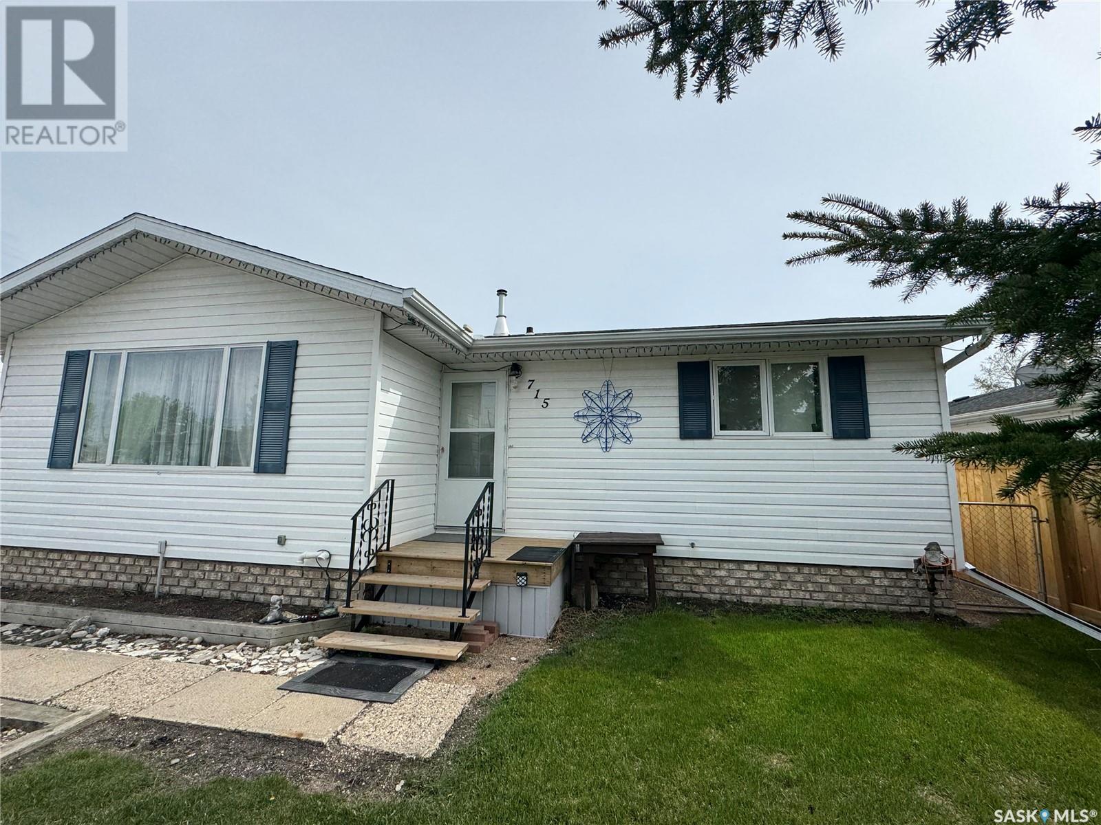715 6th Avenue, Hudson Bay, Saskatchewan  S0E 0Y0 - Photo 40 - SK006395